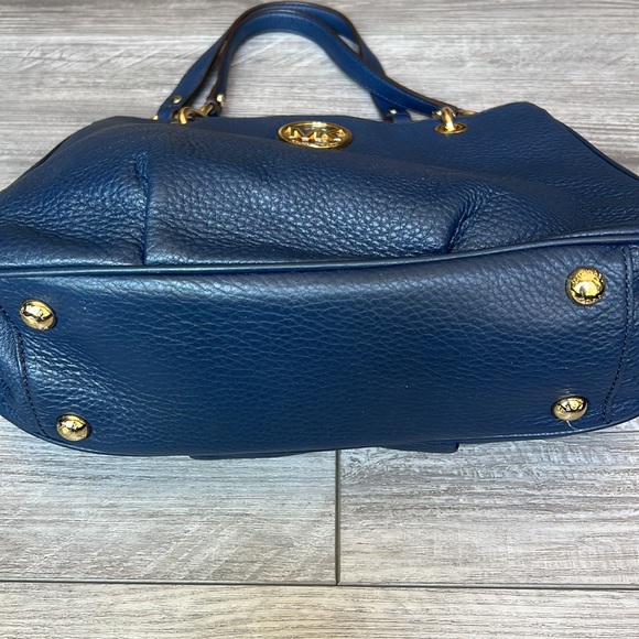 🆕Michael Kors Shoulder bag - Picture 3 of 7